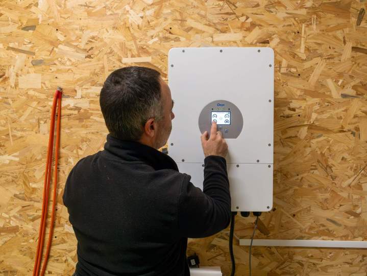 Batterie de stockage d'énergie solaire - Tours