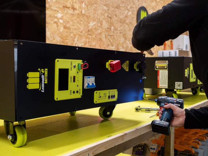 Batterie de stockage d'énergie solaire - Tours
