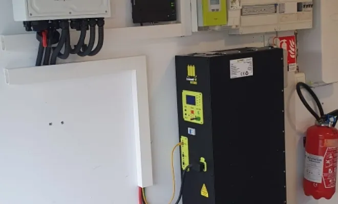 Installation chez un client, Lemoult'e Batteries, fabricant de batteries proche de Tours
